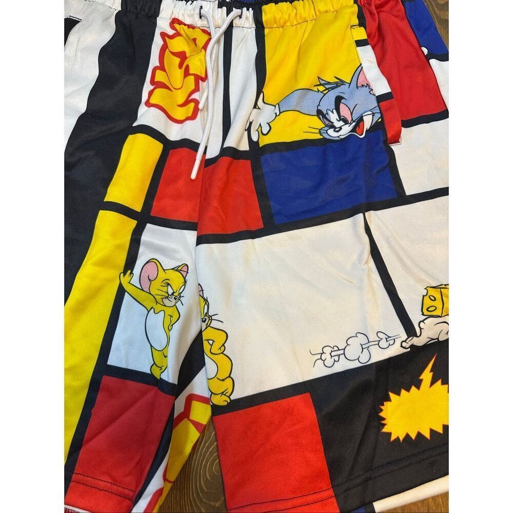 Tom & Jerry Reason Streetwear Collection Men's White Red Yellow Blue color block - Picture 3 of 7
